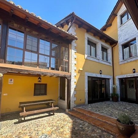 Hotel Rural Monasterio De Ara Mada Santa Colomba de las Arrimadas Εξωτερικό φωτογραφία